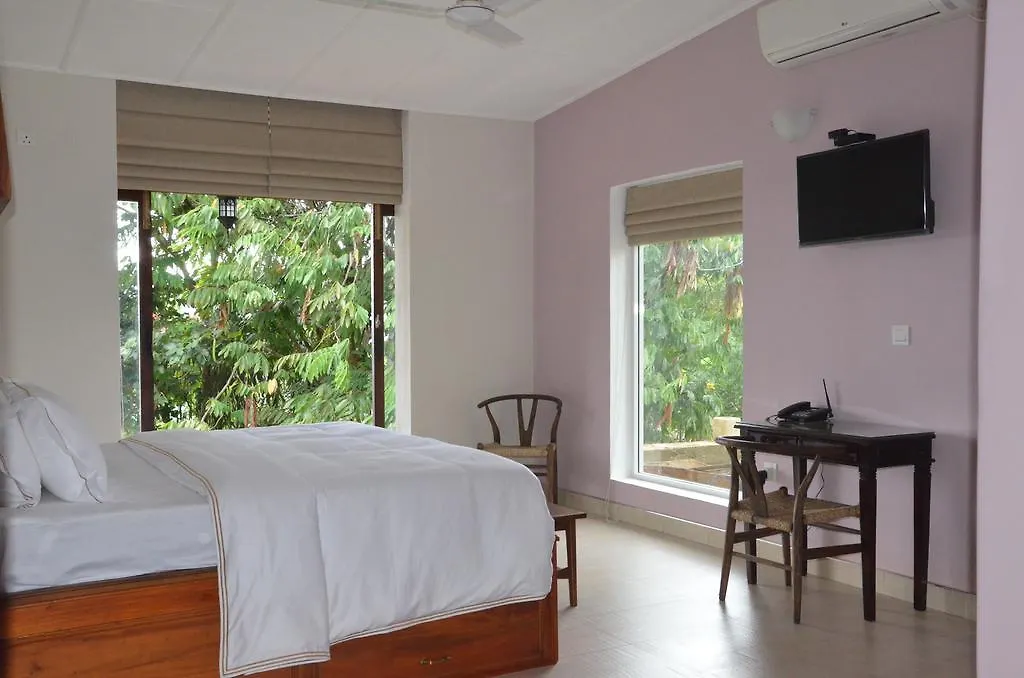 The Buena Vista Kandy