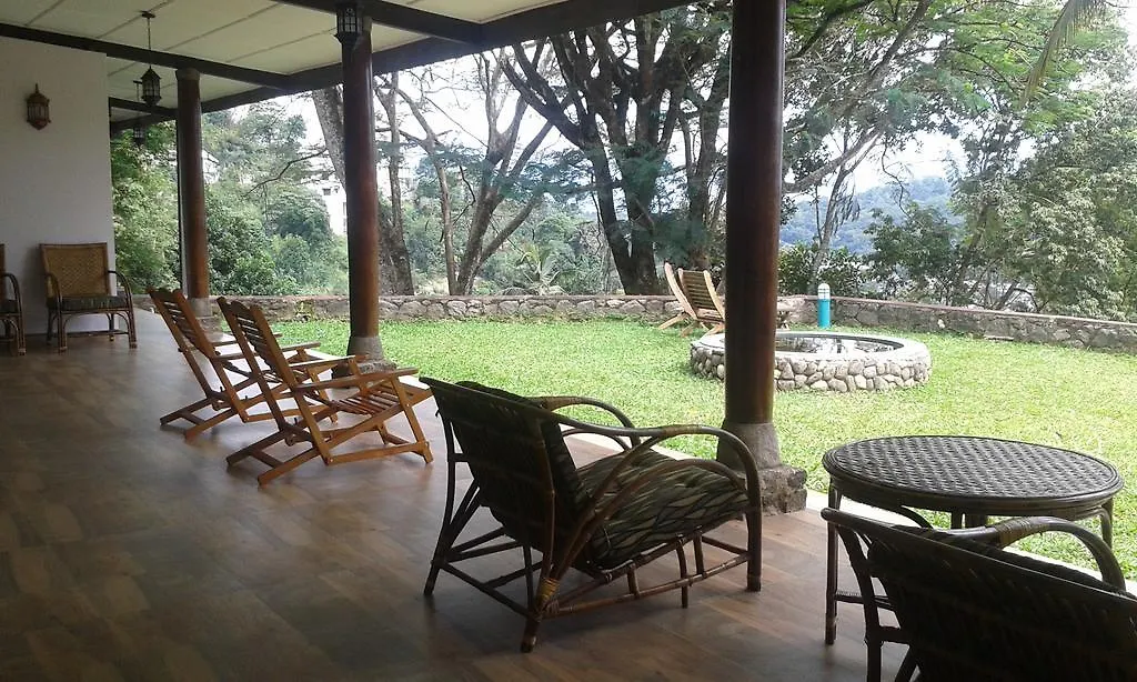 The Buena Vista Kandy