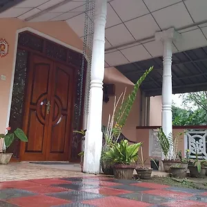 Guest house Lalanga, Kandy